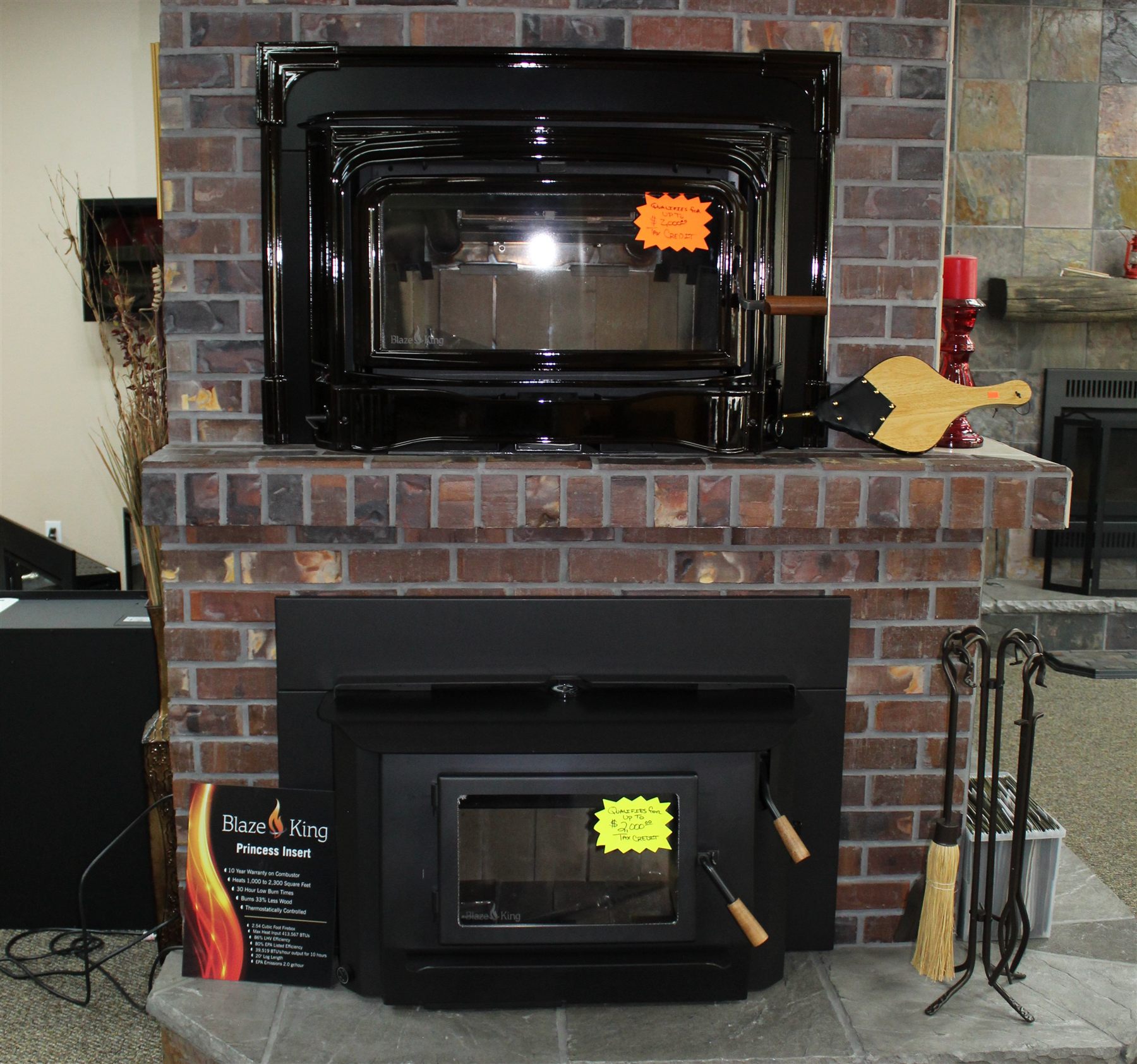 Wood-burning fireplace insert display